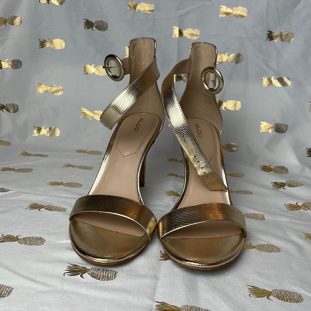 Aldo Gold Yenalia heels